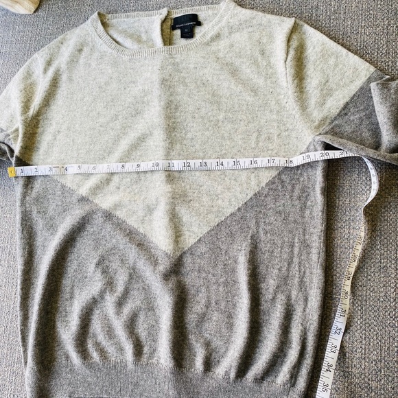 J. CREW COLLECTION 100% Cashmere Sweater - Picture 6 of 7
